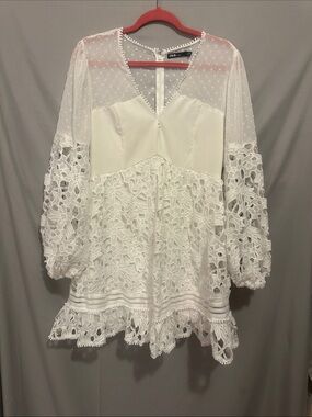 Ina White Lace V-Neck Tunic with Balloon Sleeves